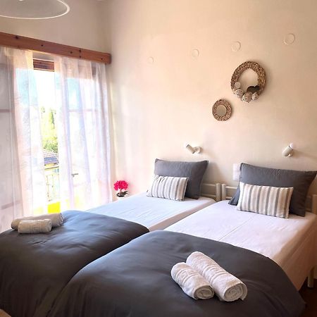 Nicoll Apartments Acharavi  Ngoại thất bức ảnh