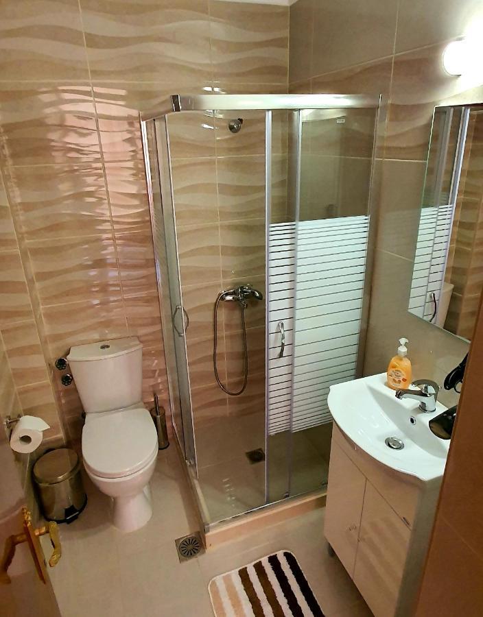 Nicoll Apartments Acharavi  Ngoại thất bức ảnh