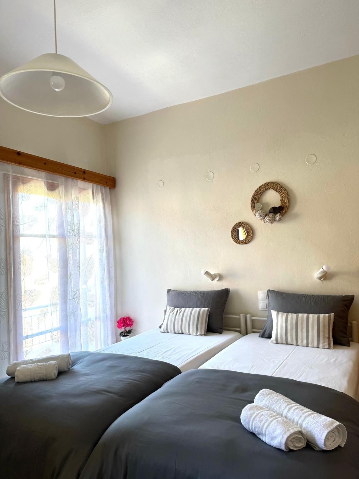 Nicoll Apartments Acharavi  Ngoại thất bức ảnh